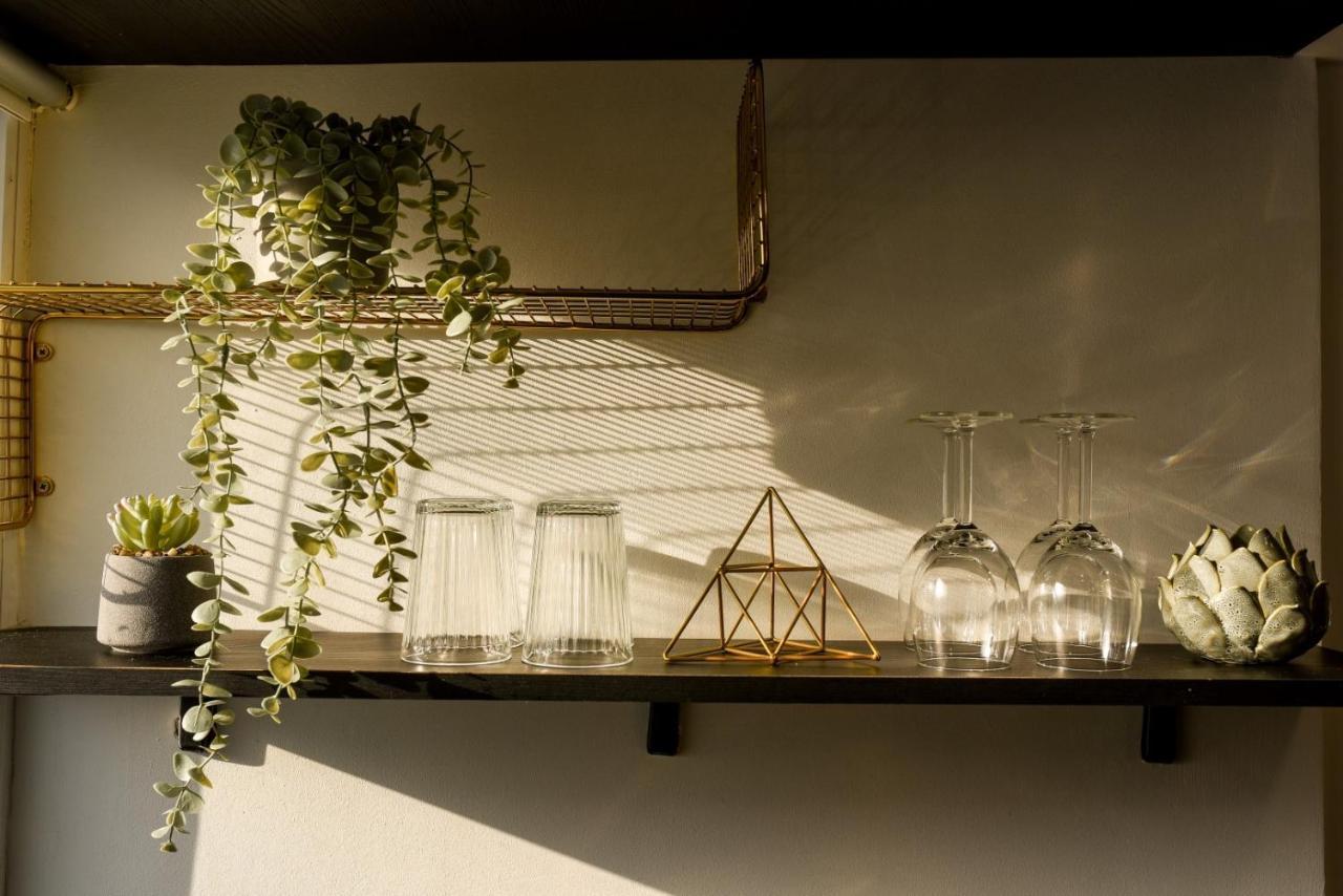 Calea Victoriei Modern Studio - Escape In The City Center บูคาเรสต์ ภายนอก รูปภาพ