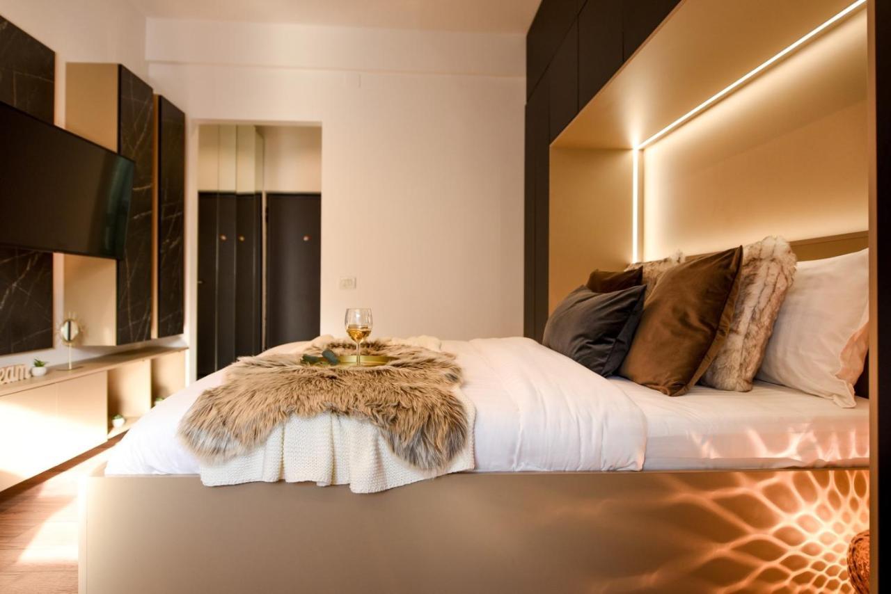Calea Victoriei Modern Studio - Escape In The City Center บูคาเรสต์ ภายนอก รูปภาพ
